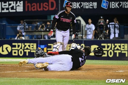 LG 8 : 4 두산 (잠실) 2