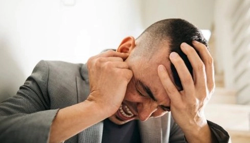 편집증 원인