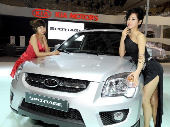 기아 스포티지 km 전면사진