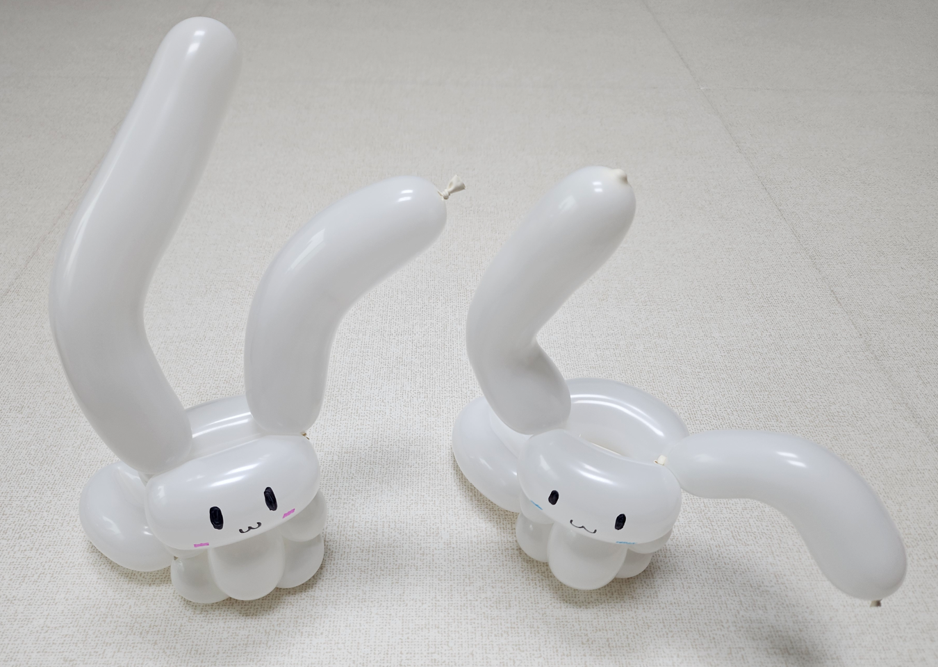 막대풍선 시나모롤 두 번째 모습의 사진