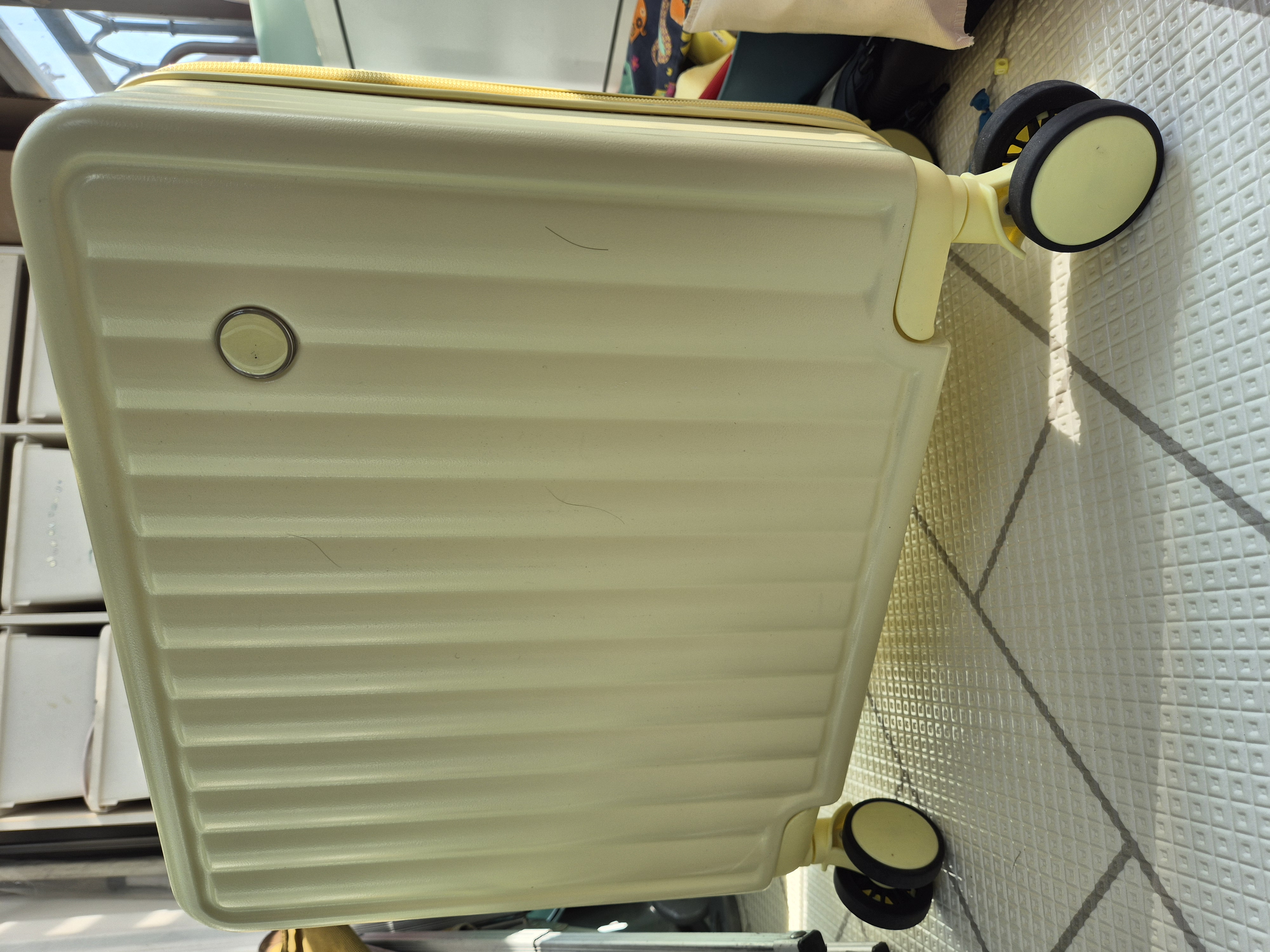 테무 18인치 기내용 캐리어