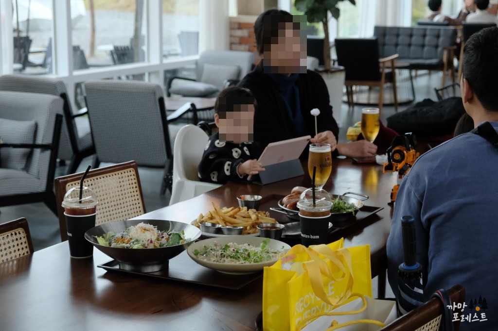 파주 뮌스터담 내부