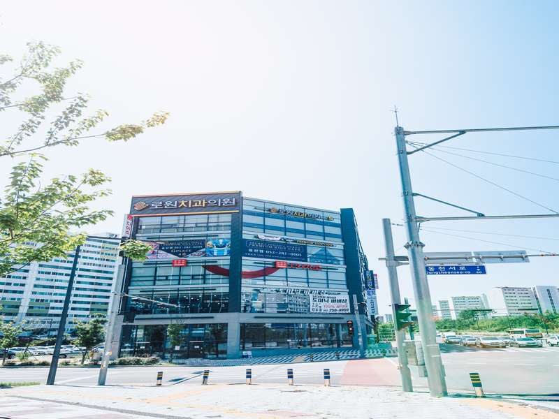 울산 중구 임플란트 치과 BEST4 | 가격 비교 | 후기가 좋은 곳 | 저렴한 곳 | 전문 병원 | 추천 - 2. 로원치과의원 소개 2. 로원치과의원 소개