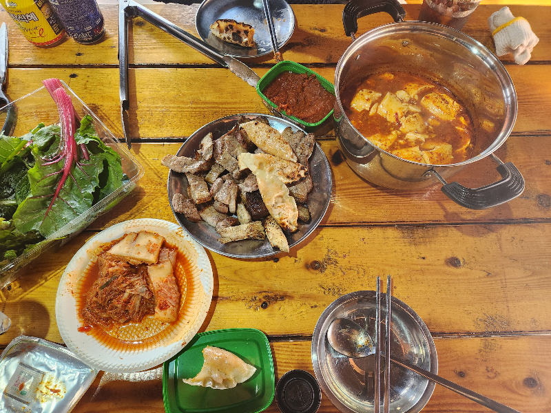 가평 별똥별 글램핑&카라반