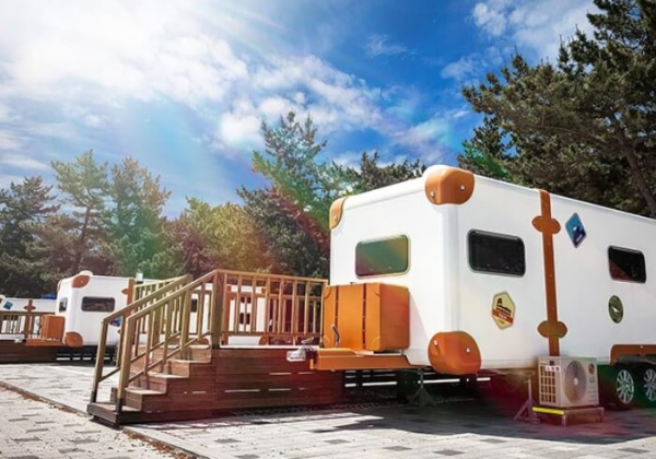 연곡 솔향기캠핑장 카라반