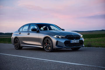 BMW 320i 