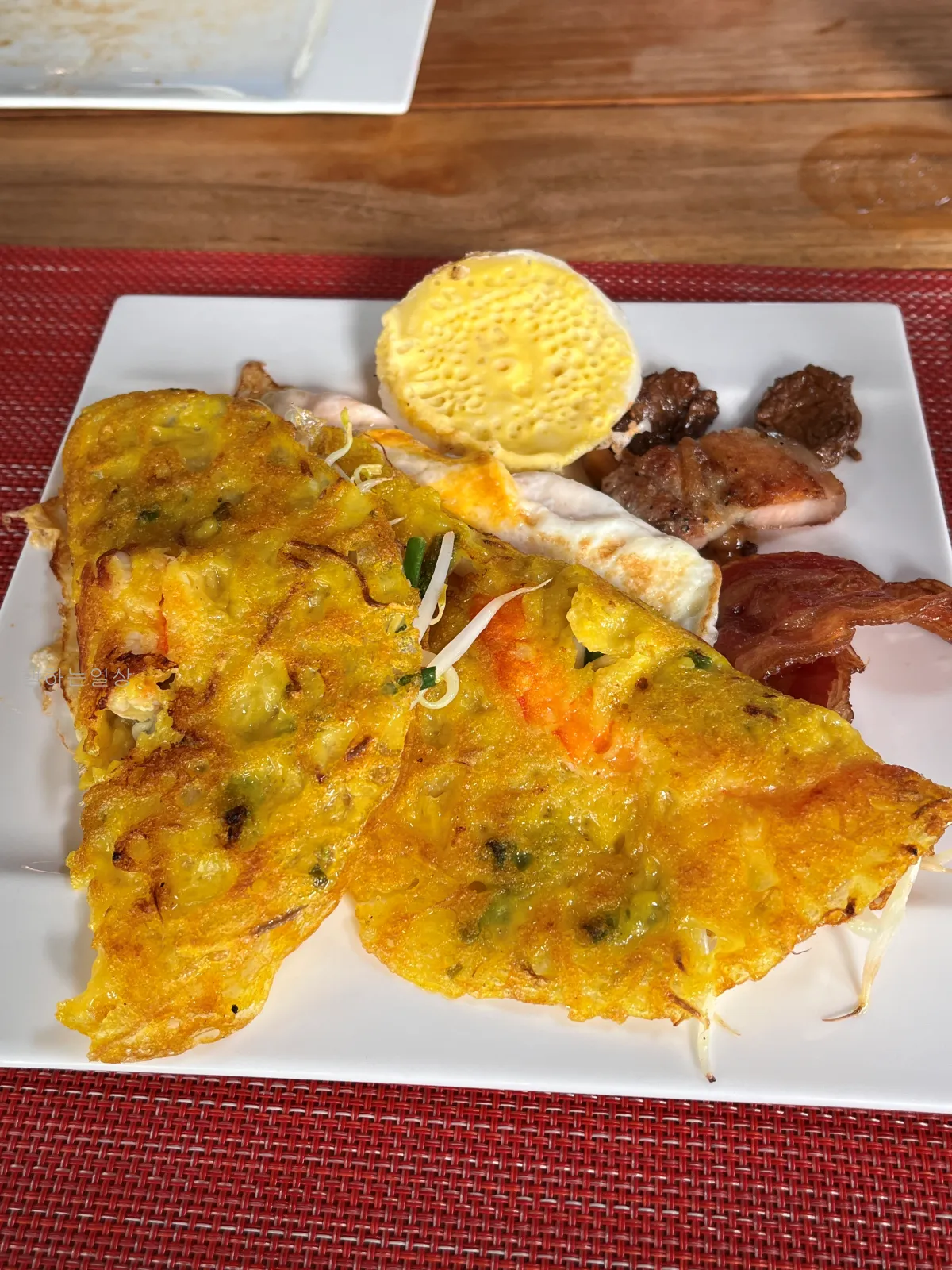 베트남-나트랑-아미아나리조트-조식-후기-꼭-먹어봐야하는-음식-추천(반세오,쌀국수,과일-등)