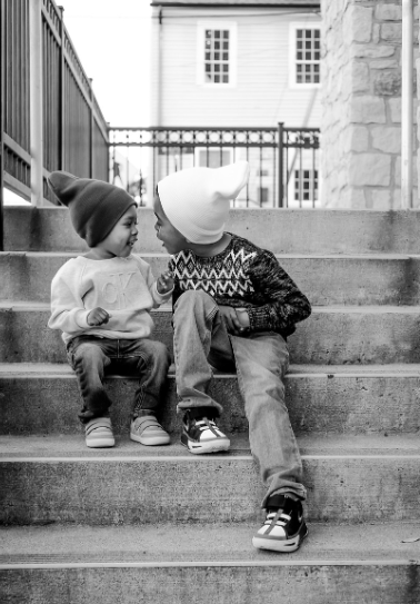 형제·자매 싸움, 현명하게 해결하는 법 – 다툼을 줄이고 우애를 키우는 방법