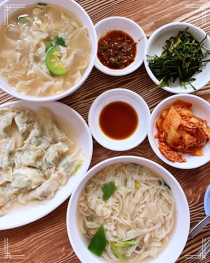 생활의달인 물만두 달인 칼국수 맛있는 3대째 식당 은둔식달 노포 인천 동인천 신포동 맛집 정보