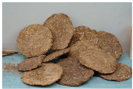 똥(대변)을 선물하는 꿈해몽을 설명하는 상징 이미지