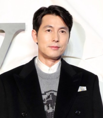 배우-정우성-사진입니다.