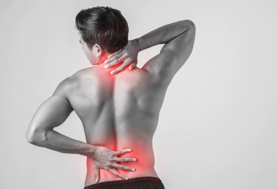 목 허리 통증 이미지