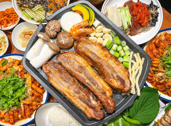 경복궁 맛집 " 봉탁항아리바비큐 불쭈꾸미 삼청동점 " 음식 사진