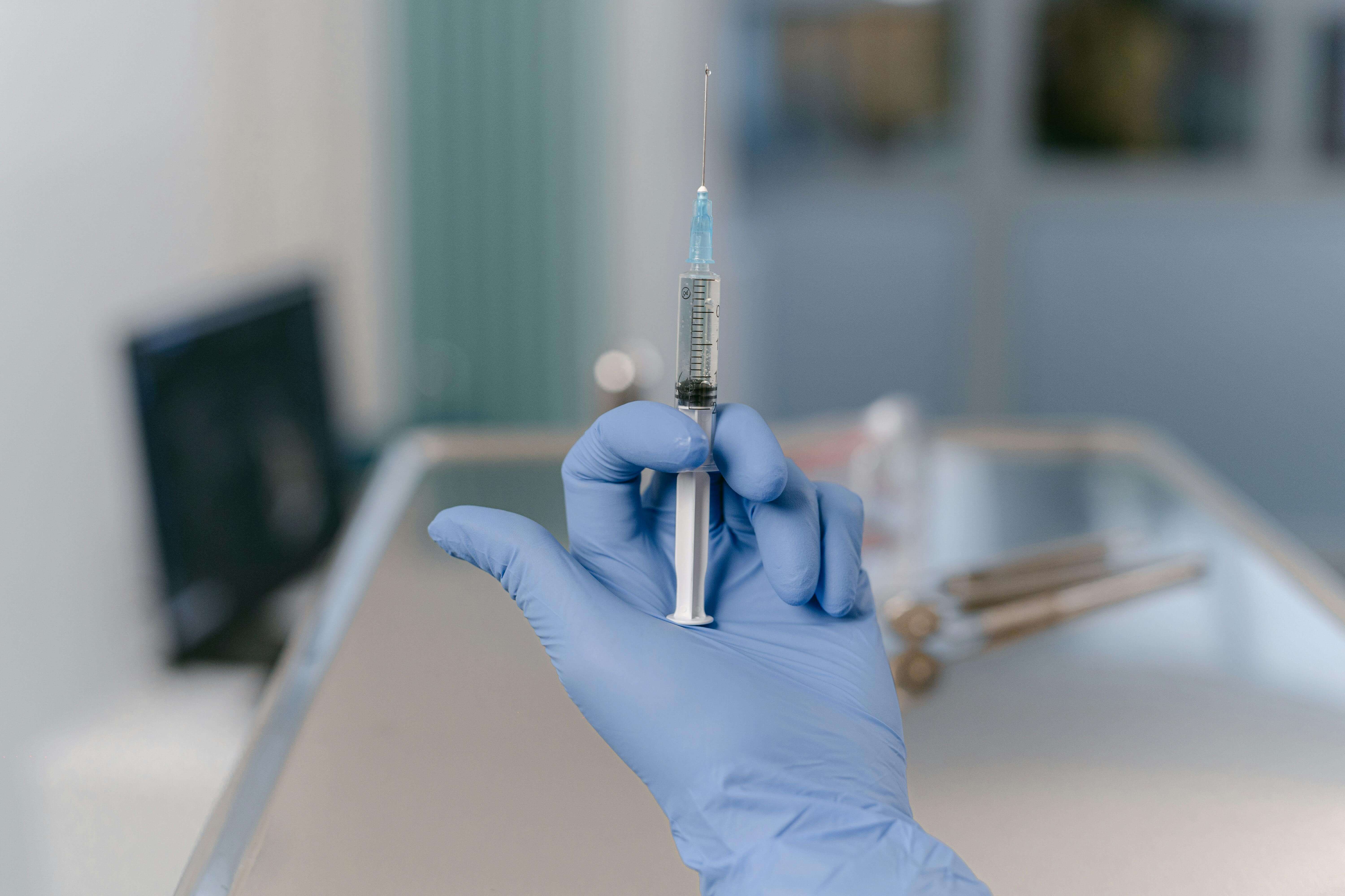 고령층 무료 접종 대상 확인 절차 설명 이미지