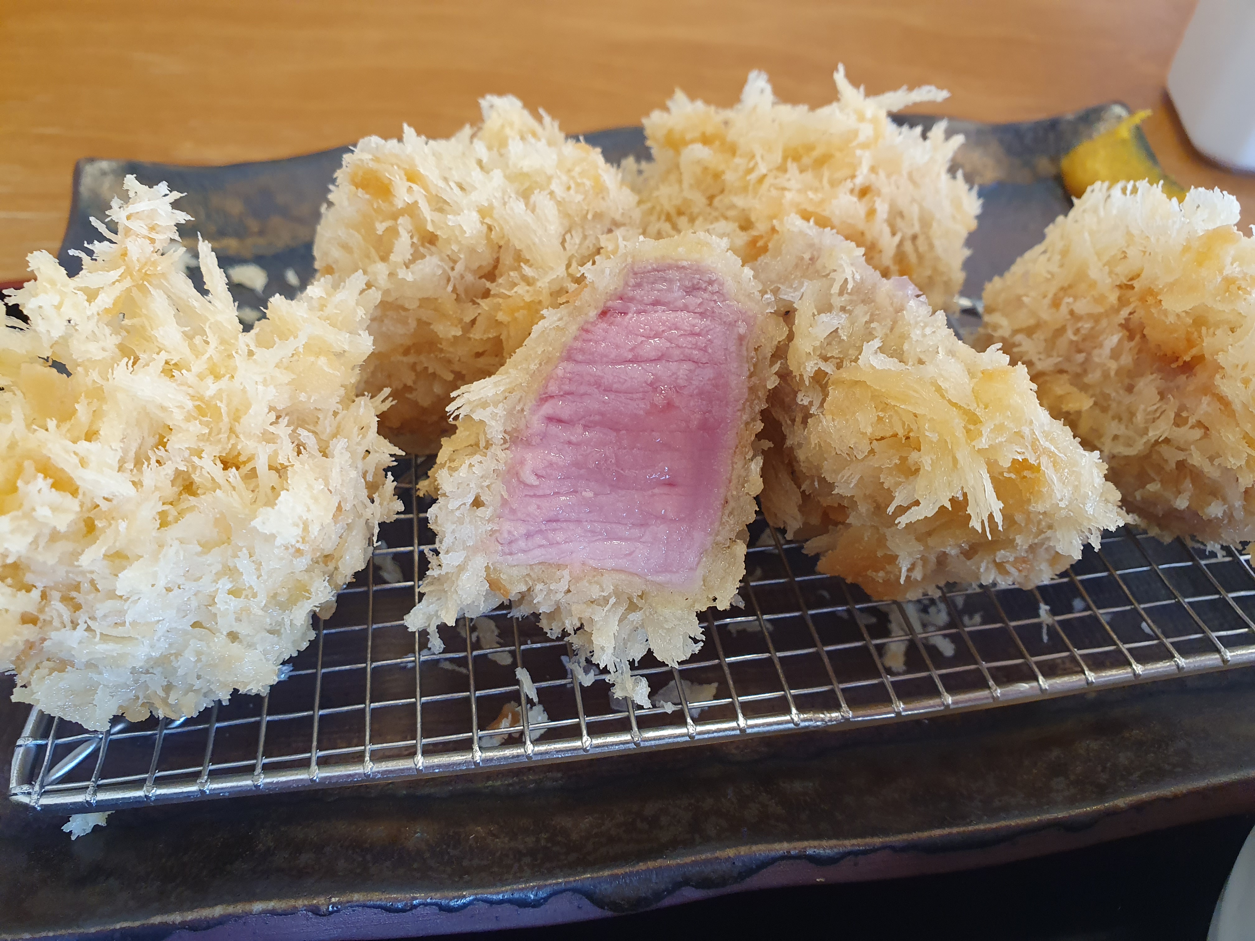 대전 갈마동 맛집 우츠 안심가츠 접사사진