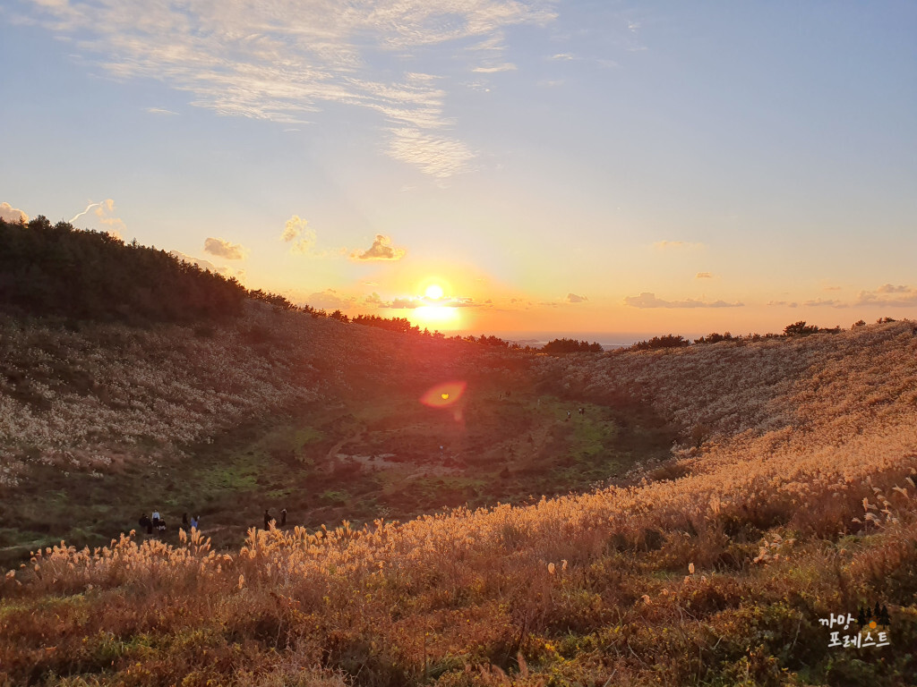 제주 금오름 산정호수
