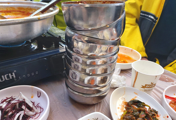 밥공기 탑