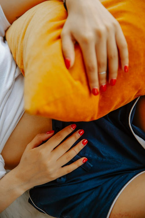 맹장 초기증상과 놓쳤을 때 위험성 ⚠️ 꼭 알아야 할 복통 신호