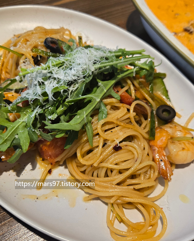 원주-메이드-카페