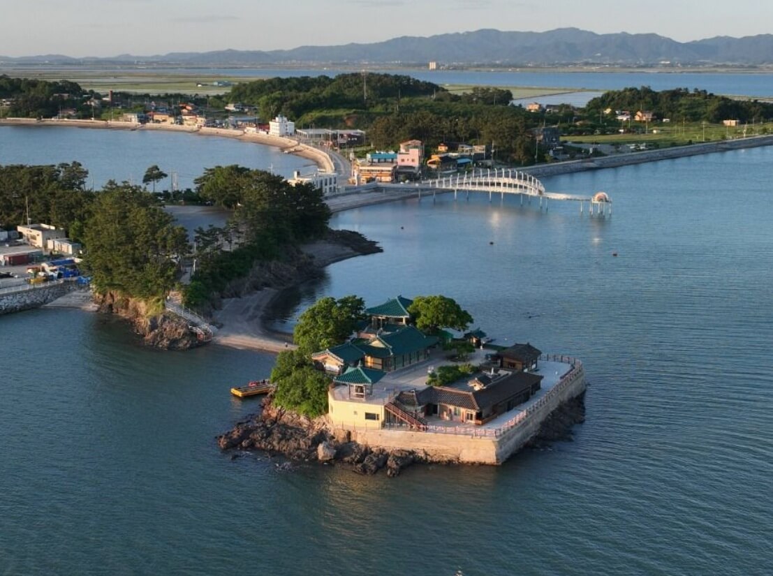 서해안 가볼만한곳 베스트10 간월도 낙조 &amp; 간월암