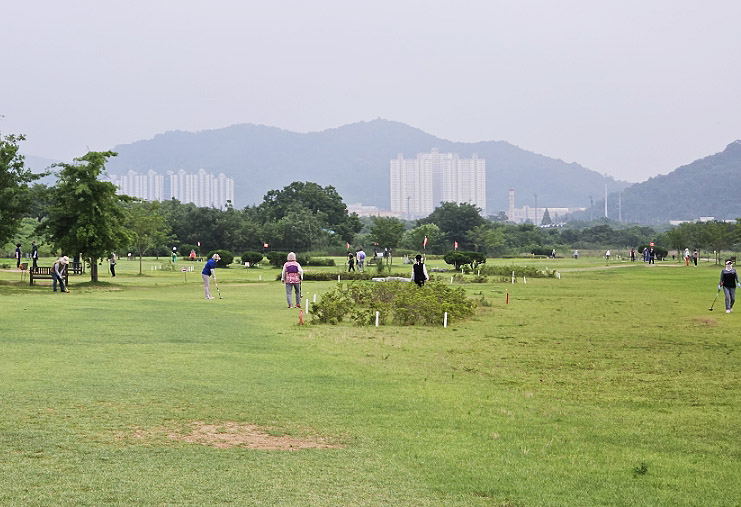 시원한 경치 경상북도 구미 동락파크골프장 소개