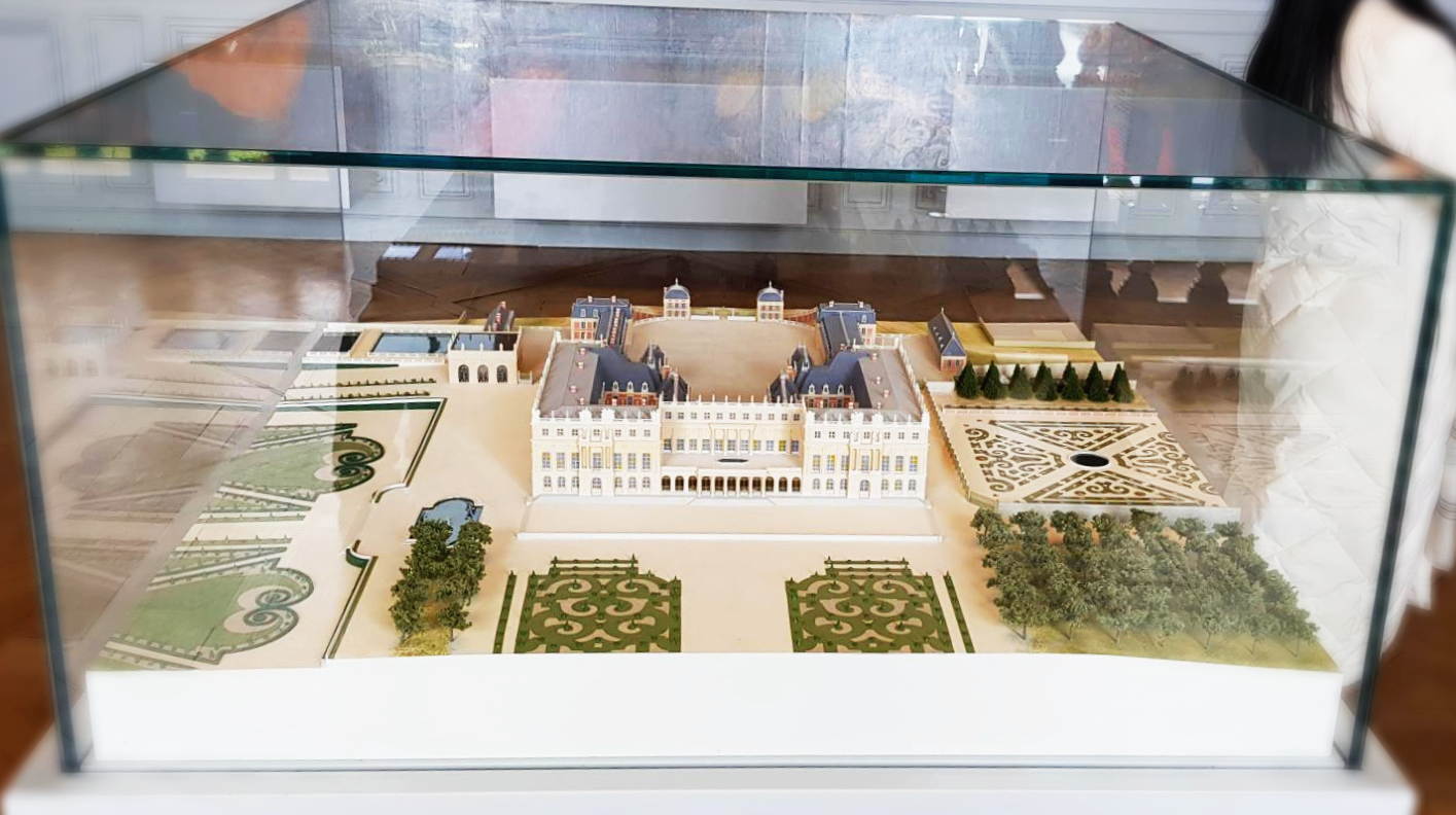베르사유 궁전 모형 뒷모습