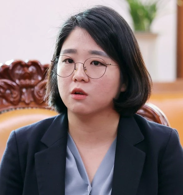 용혜인 국회의원 프로필 나이 학력 재산 지역구 및 용혜인 김행 청문회 요약