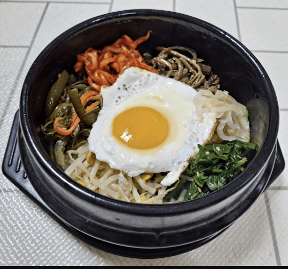 돌솥비빔밥