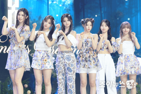 JYP 걸그룹 엔믹스, 'DICE(다이스)' 뮤비 1억뷰 돌파 첫 팬 콘서트 개최