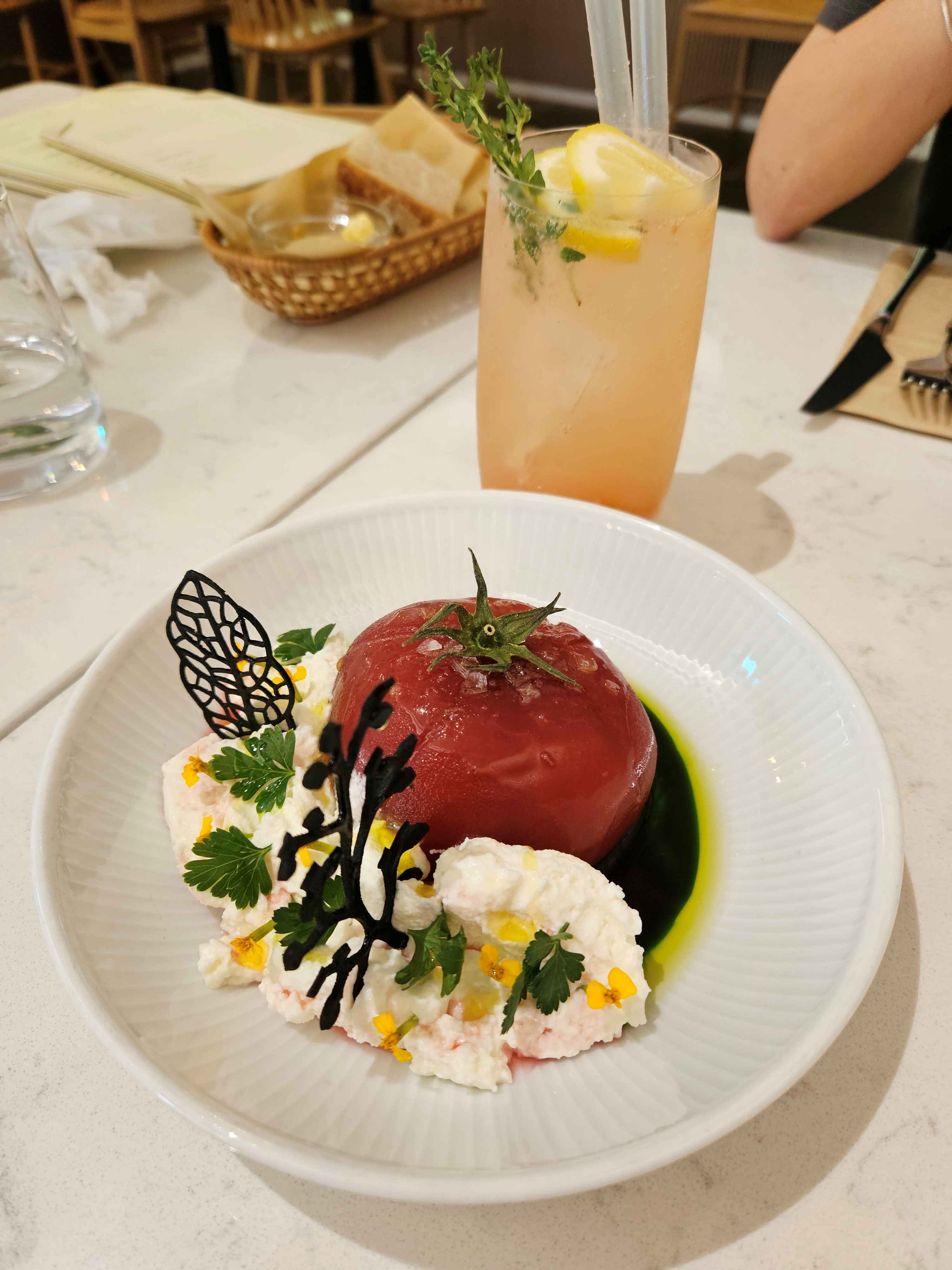 더댄디라이언 토마토콩피1