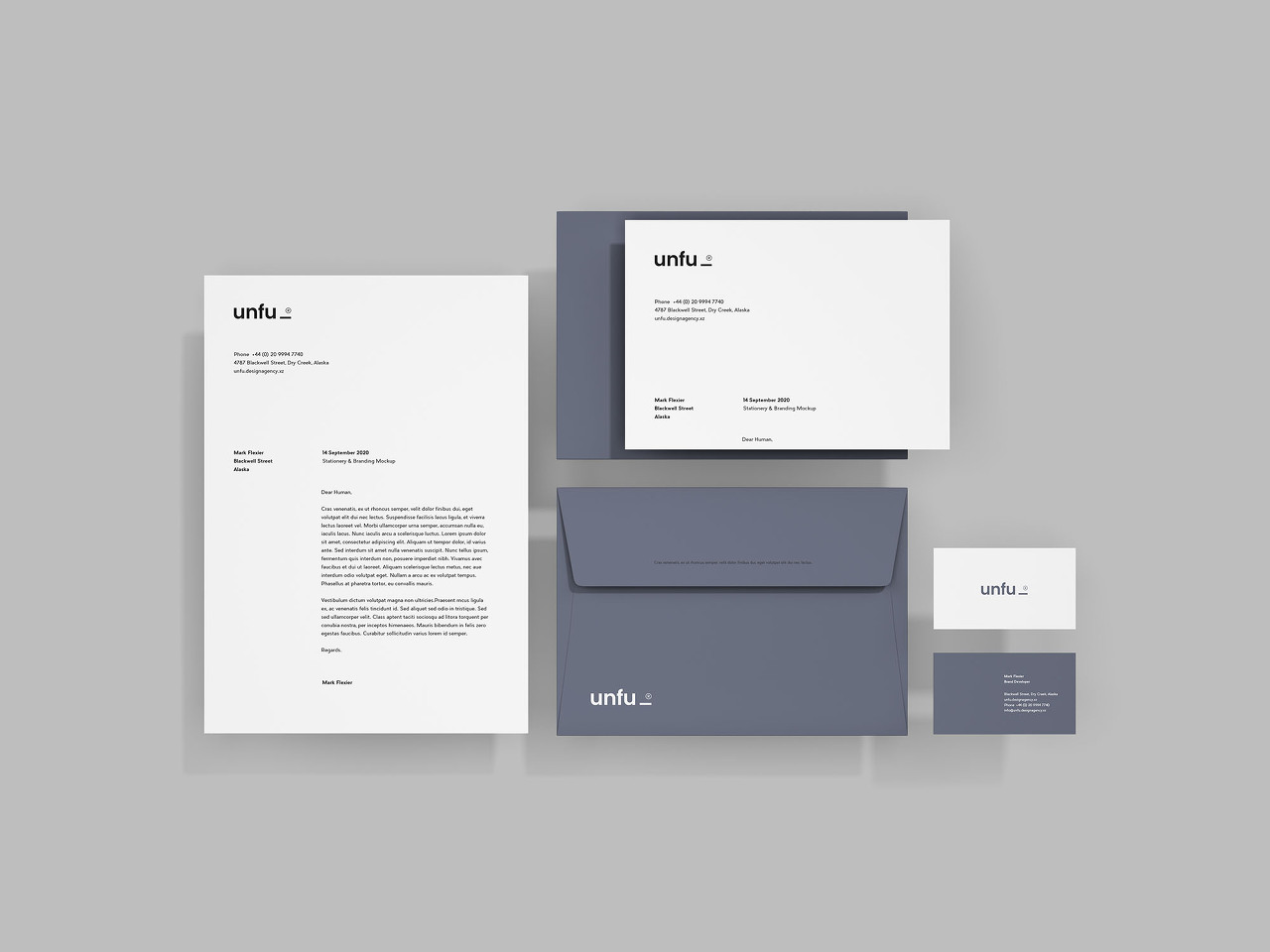 Simple Branding Mockup(심플 브랜딩 목업)