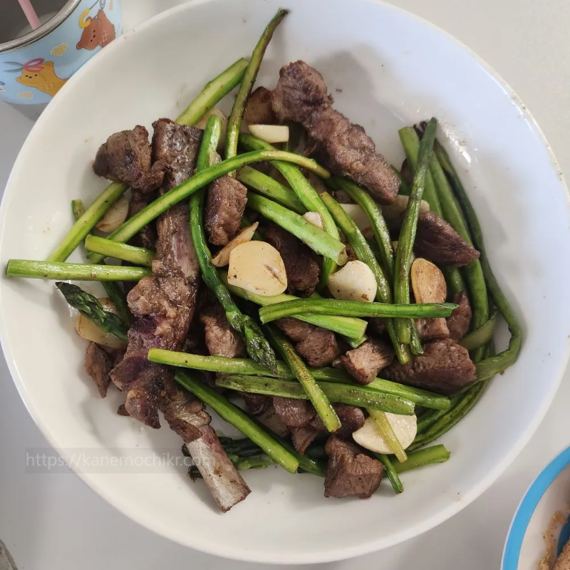 저녁식단-양고기-아스파라거스