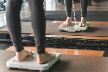 내장지방 위험? 40대 여성의 체지방률이 말해주는 것