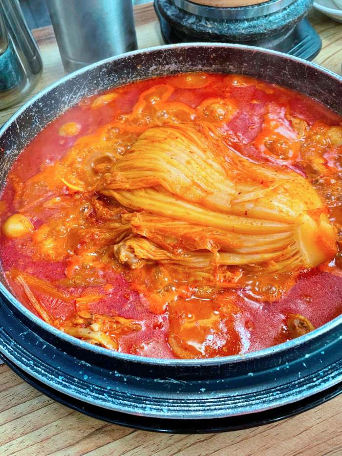 생방송투데이 강원 원주 묵은지 닭볶음탕 맛집