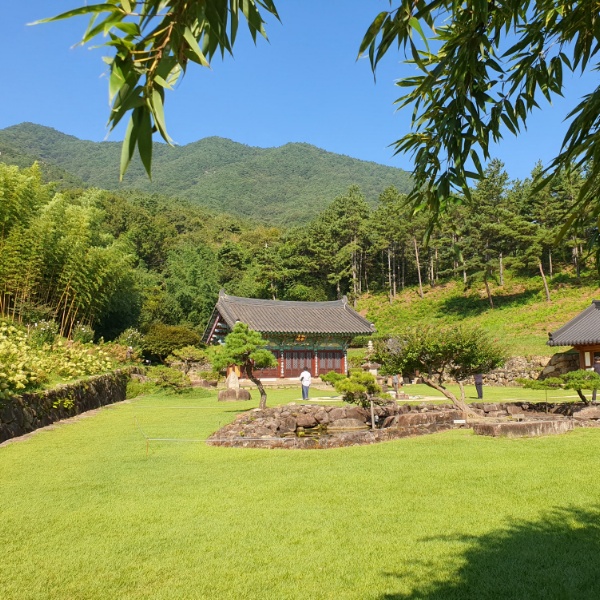 수선사 극락보전