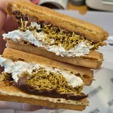 카페인중독 두바이와플 관련 사진