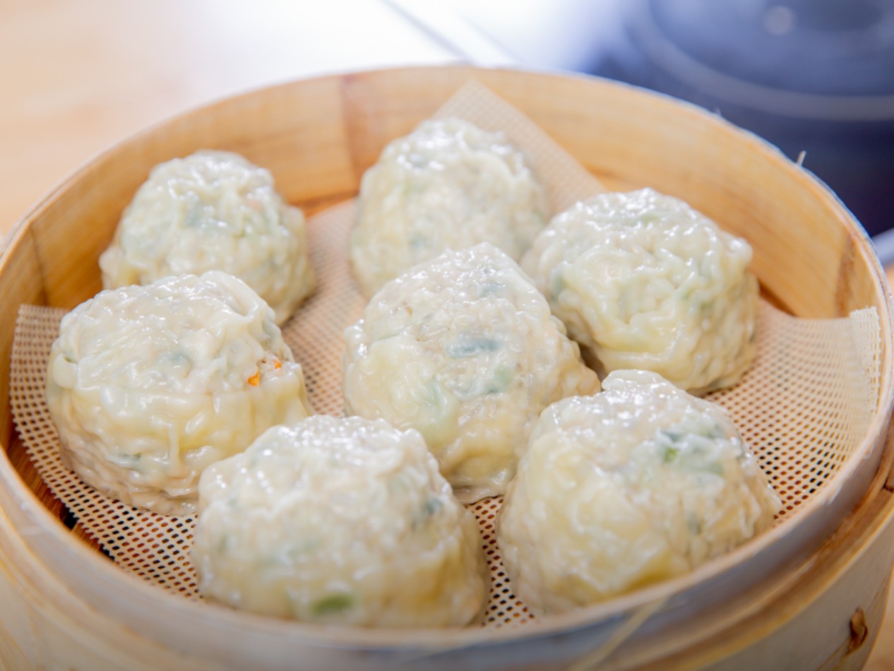 시흥 물왕저수지 맛집 추천, 본가 만두전골전문점 방문객들이 극찬한 이유