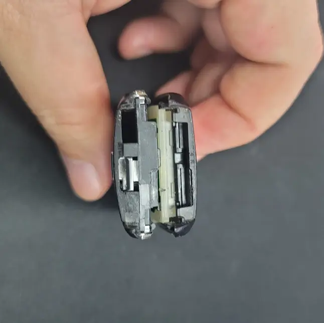 자동차키 배터리 교체방법