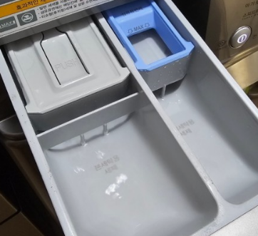 여름철 빨래 냄새 제거하는 꿀팁