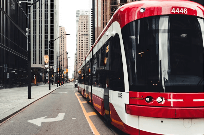 토론토 TTC 완벽 가이드: 2시간 환승 팁