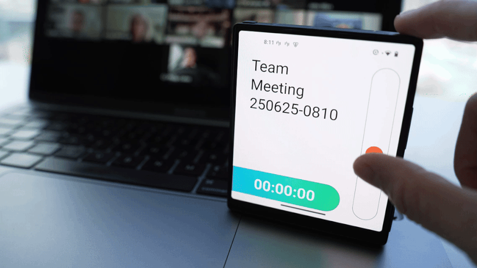 iKKO Mind One Pro NovaLink와 vSIM 연결 개념을 보여주는 화면 예시