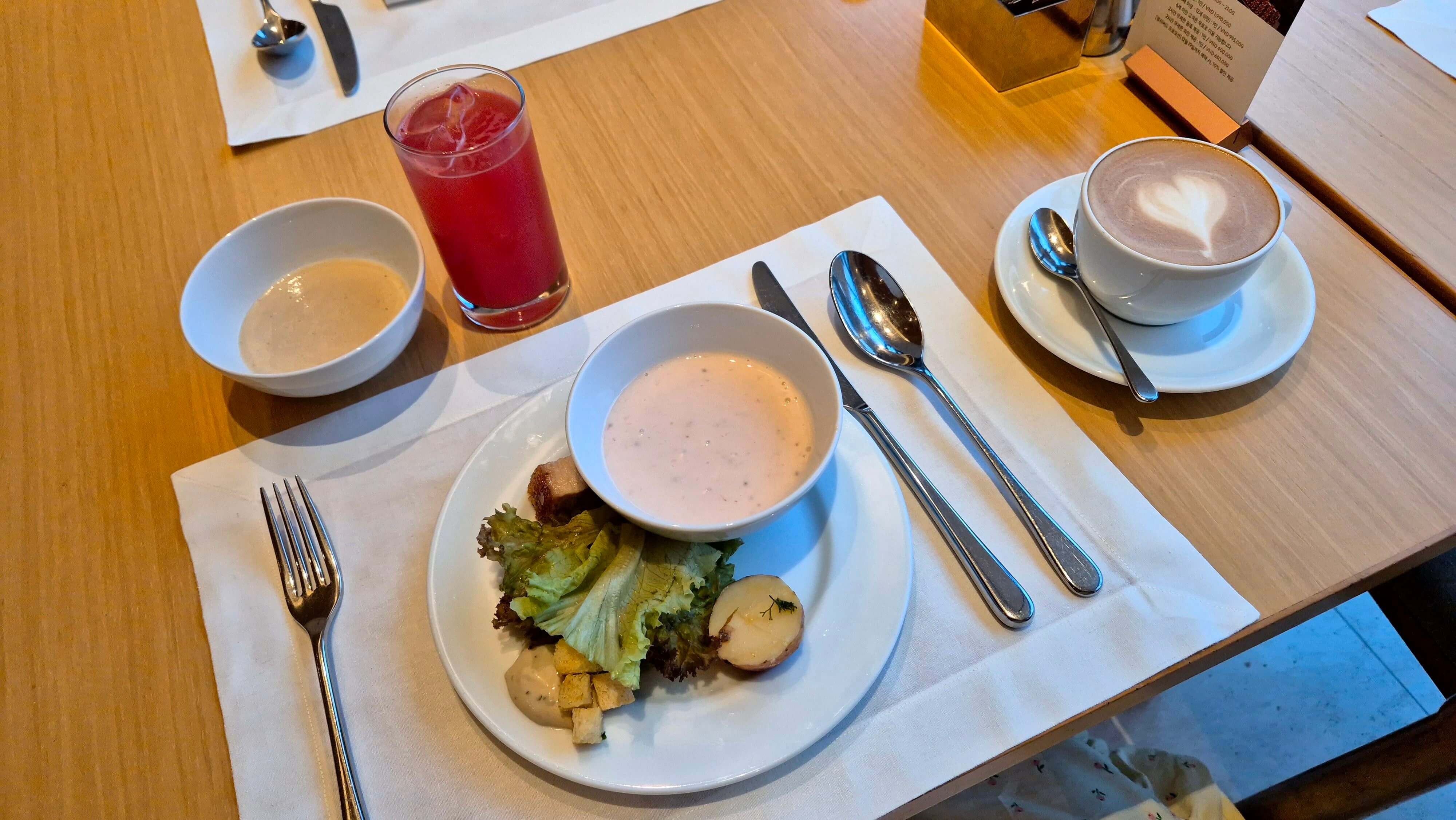 신라모노그램 다낭 Dining M