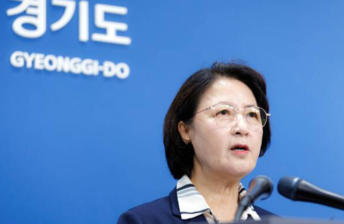 추미애 박시영 용역계약