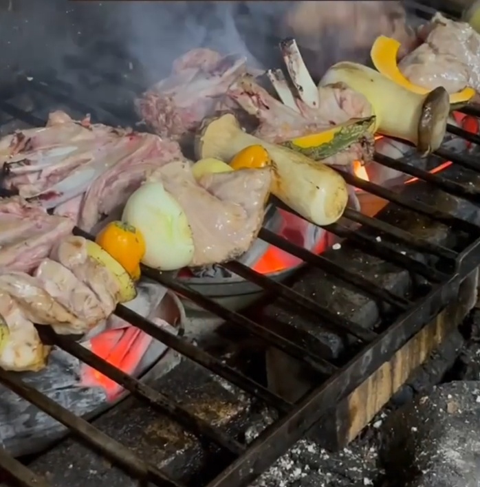 백반기행-제주-밥상-흑돼지-꼬치구이-해오름식당