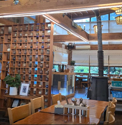 색동두부집 식당 정보