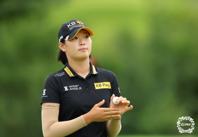 KLPGA OK저축은행읏맨오픈 이동은 방신실 박성현