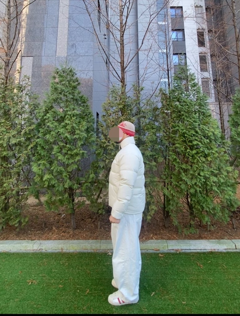 데일리룩('25. 12. 11.)오가프 노르딕패턴 울비니 니트비니 빈티지비니, 라퍼지스토어 미니멀 푸퍼 다운 숏패딩 점퍼, 무신사스탠다드 벌룬 팬츠, 아디다스 슈퍼스타 82 레드