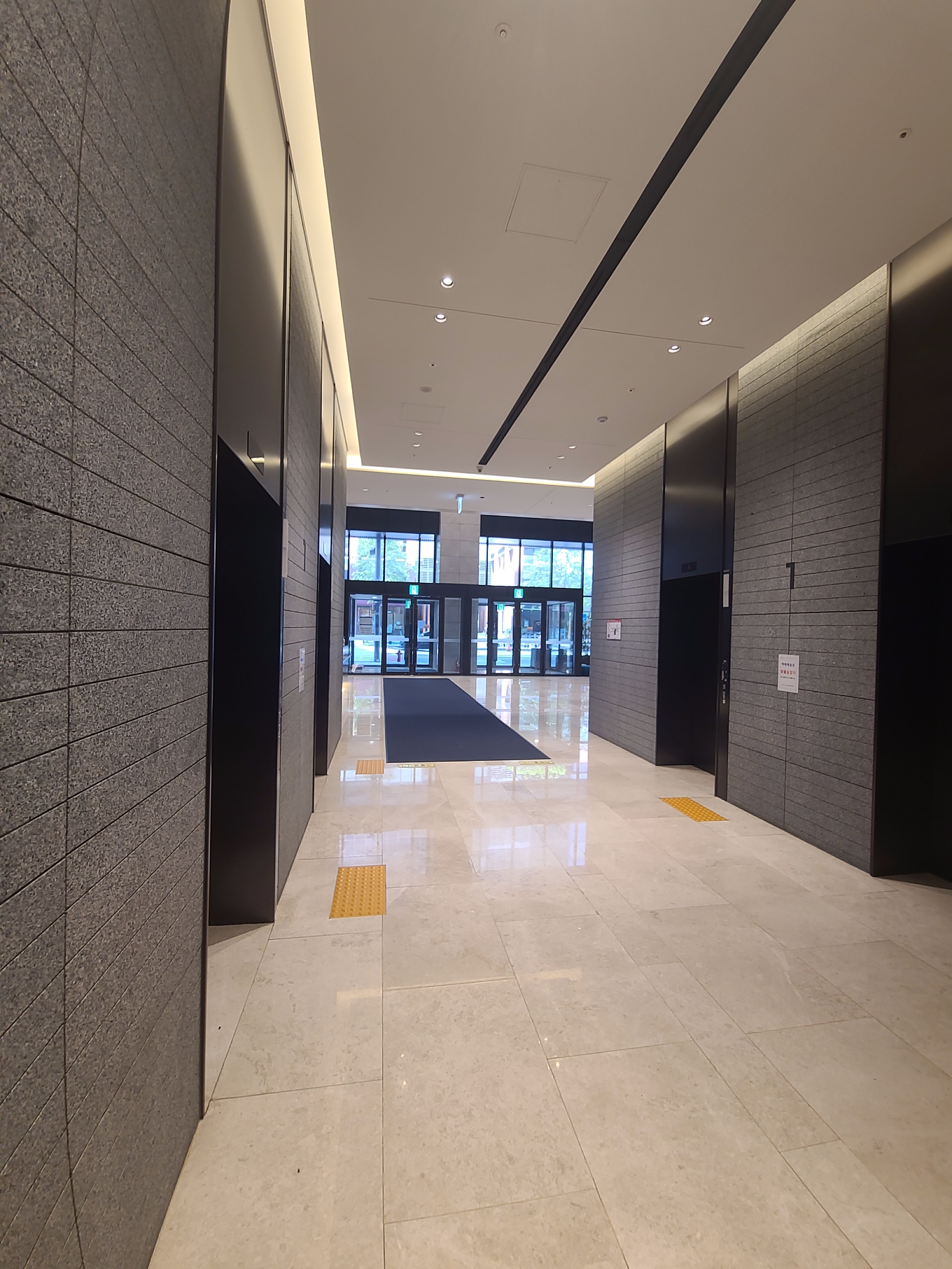 성수 SK V1센터 내부1