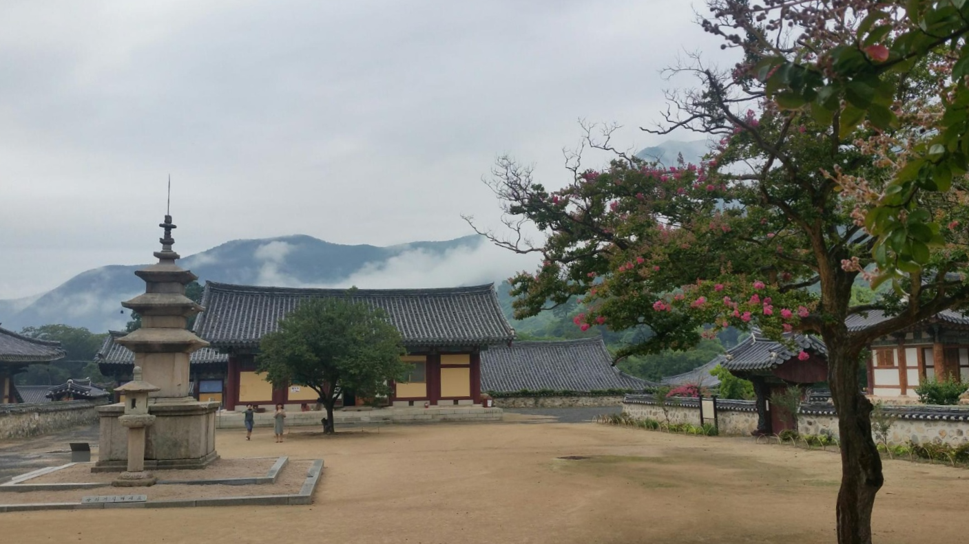 표충사
