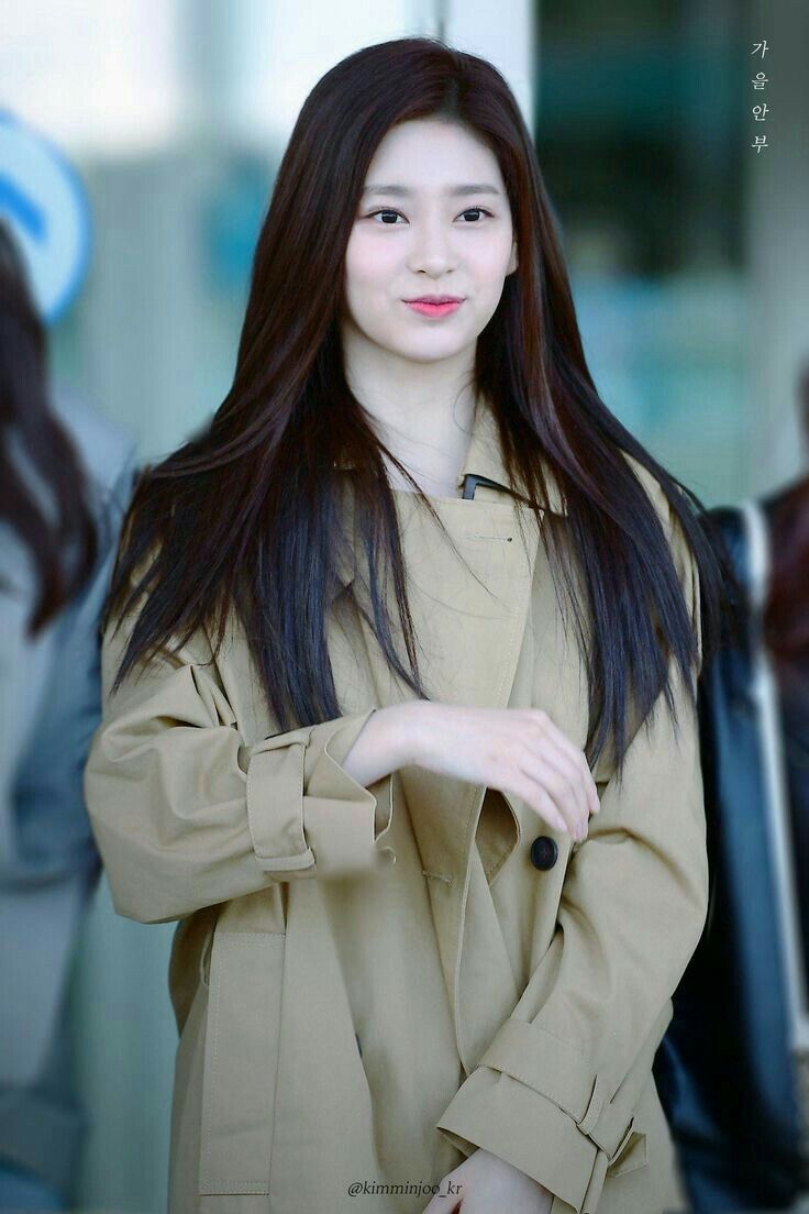 아이즈원 김민주 최애사진